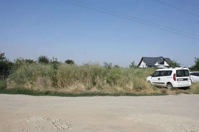 Teren de 1536 mp, în Nord