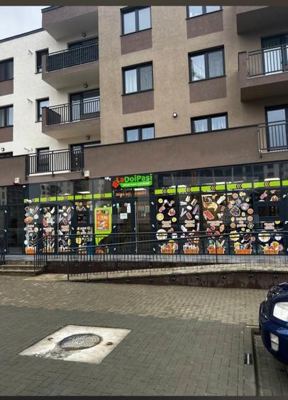 Apartament cu 3 camere decomandat în Tractorul — fotografia 3