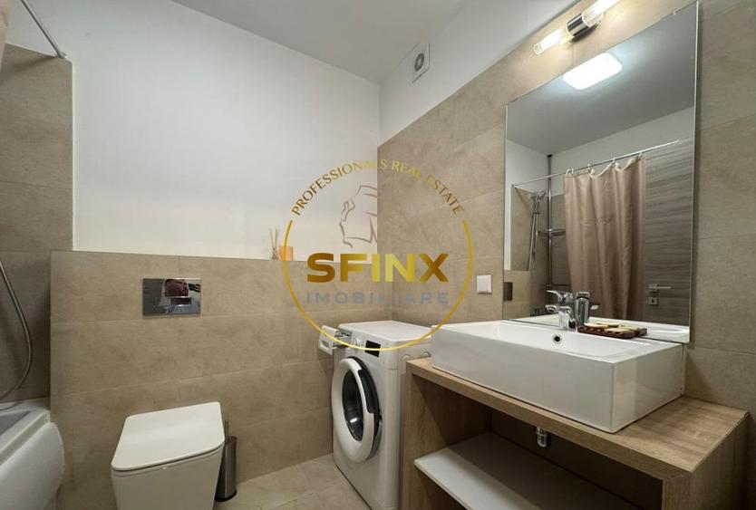 Apartament cu 3 camere semidecomandat, mobilat în Unirii