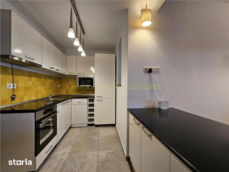 Apartament cu 2 camere, mobilat în Schei
