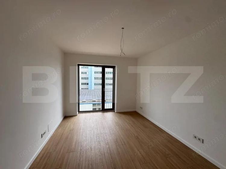 Apartament cu 2 camere semidecomandat în Semicentral