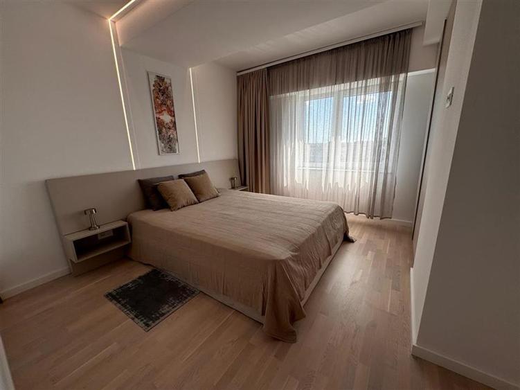 Apartament cu 2 camere decomandat, mobilat în P-ța Mihai Viteazu