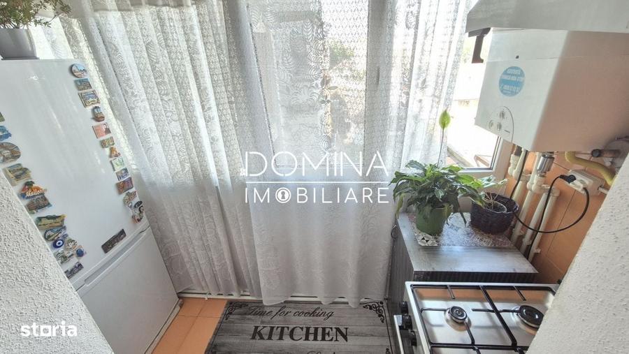 Apartament cu 2 camere decomandat în Plopilor