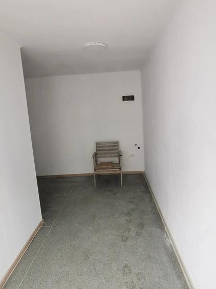 Spațiu comercial, de 20 mp, în Berceni