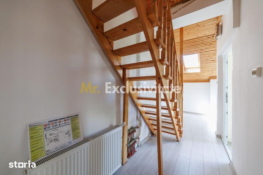Casă cu 10 camere cu Teren 719 Mp în Mărășești