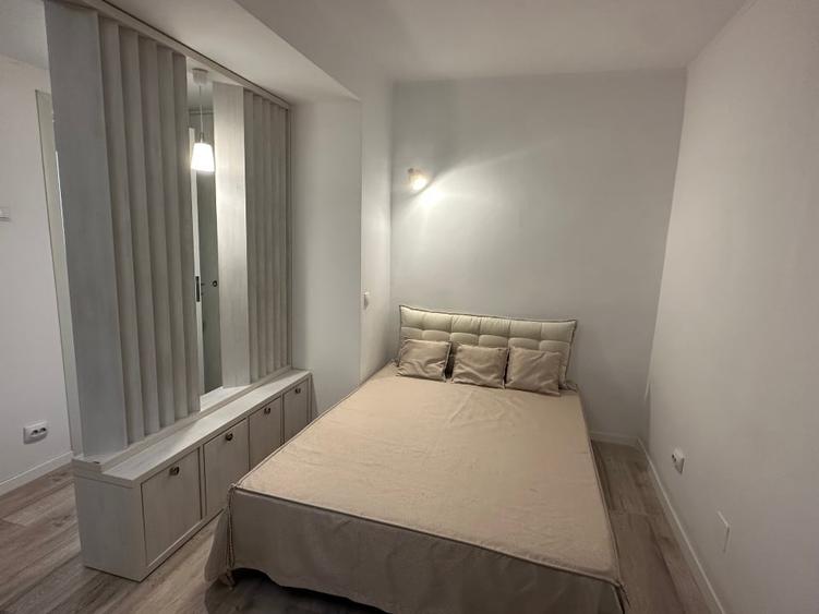 Garsonieră decomandată în Baba Novac