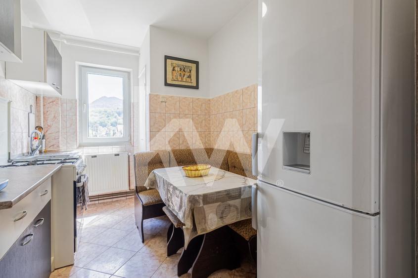 Apartament cu 2 camere semidecomandat, mobilat în Noua