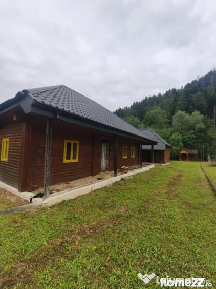 Casă cu 5 camere cu Teren 1250 Mp în Marginea