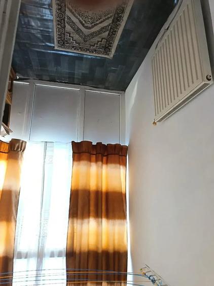 Apartament cu 3 camere semidecomandat în Sud