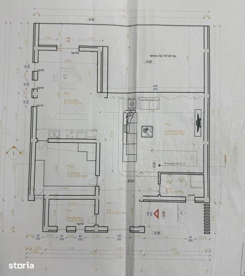 Casă cu 3 camere cu Teren 400 Mp în Central