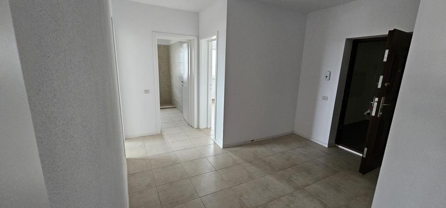 Apartament cu 3 camere în Sânpetru