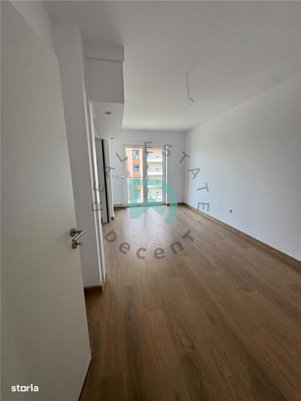 Garsonieră decomandată în Avantgarden