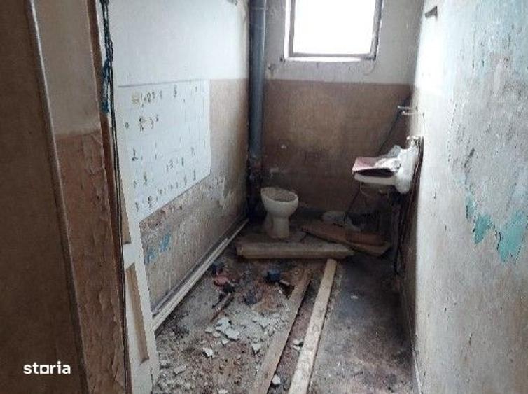 Apartament cu 2 camere în George Bacovia