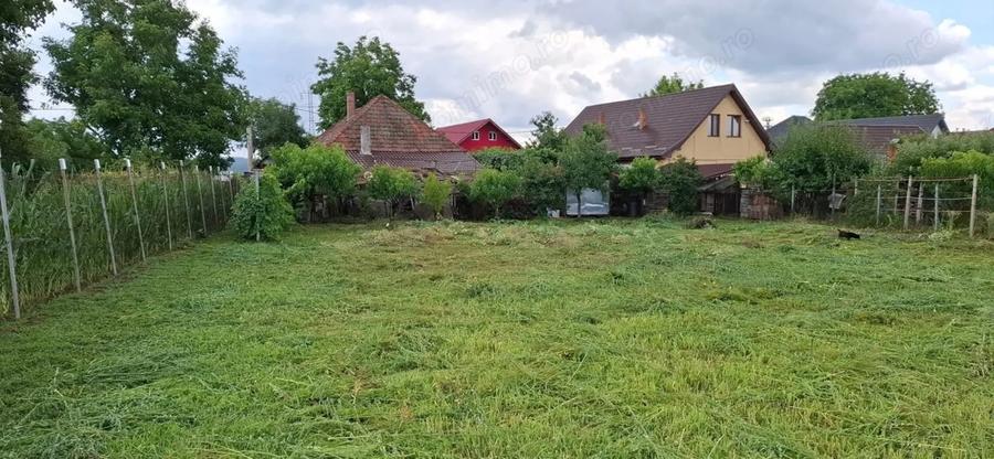 Casă cu 2 camere cu Teren 800 Mp în Nazna