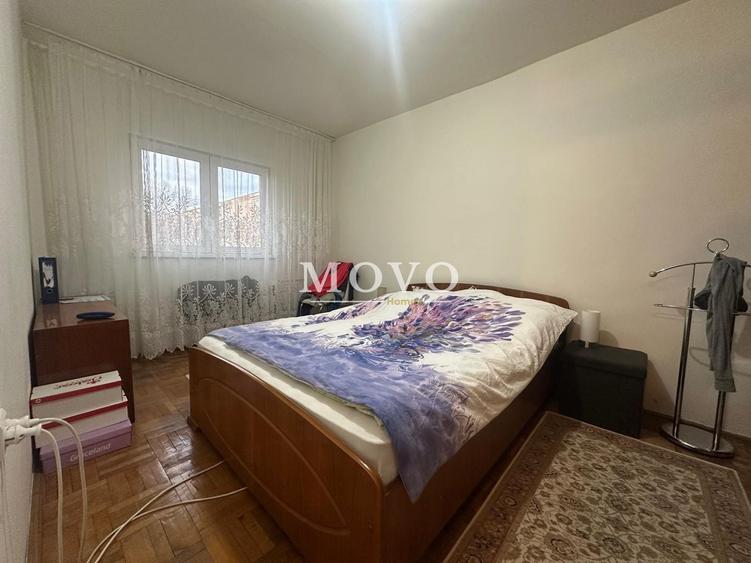 Apartament cu 3 camere decomandat, mobilat în Girocului