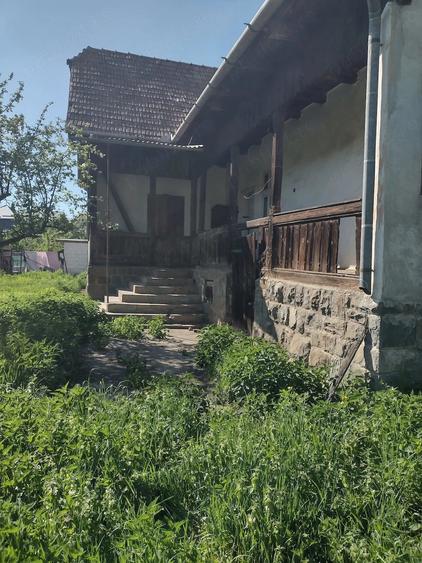 Casă cu 3 camere cu Teren 1497 Mp în Iara