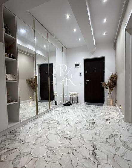 Apartament cu 2 camere semidecomandat, mobilat în Florești