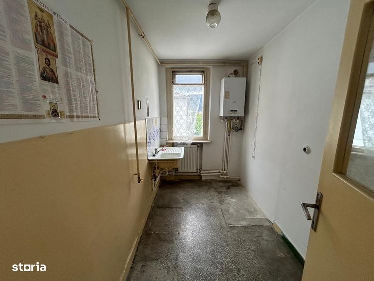 Apartament cu 2 camere decomandat în Bucium