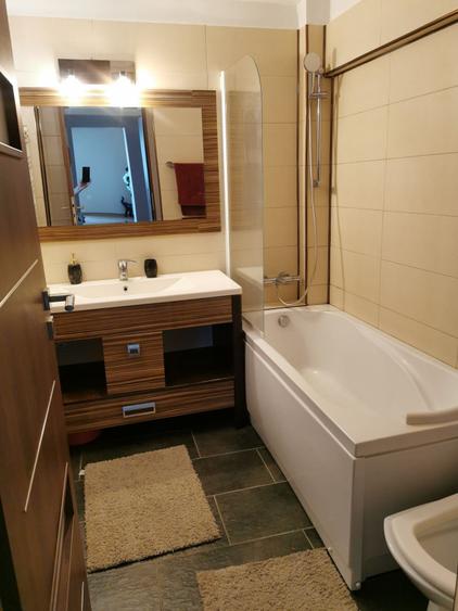 Apartament cu 2 camere decomandat în Târgoviște