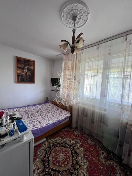 Apartament cu 3 camere semidecomandat, mobilat în Independenței