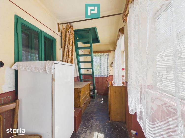 Casă cu 2 camere cu Teren 24270 Mp în Central