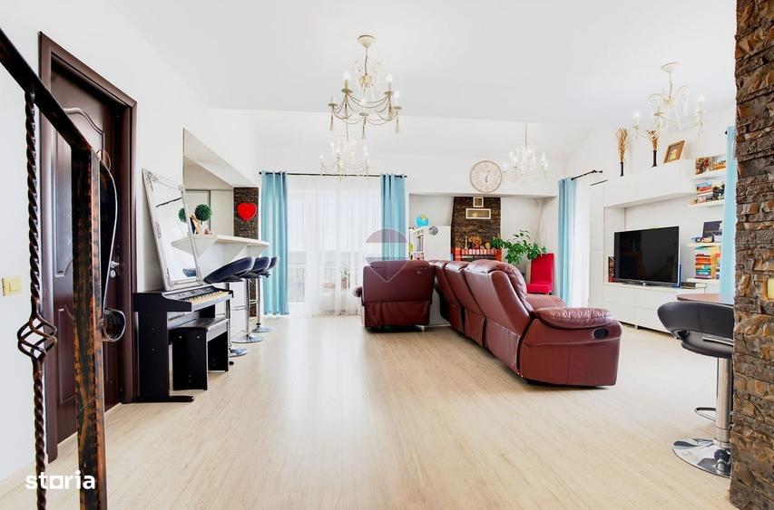 Apartament cu 4 camere decomandat în Breazu