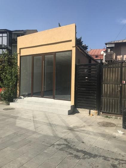 Spațiu comercial, de 70 mp, în Exterior Vest