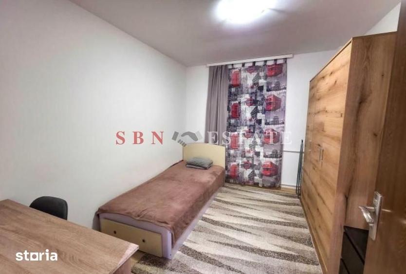 Apartament cu 3 camere semidecomandat în Berceni