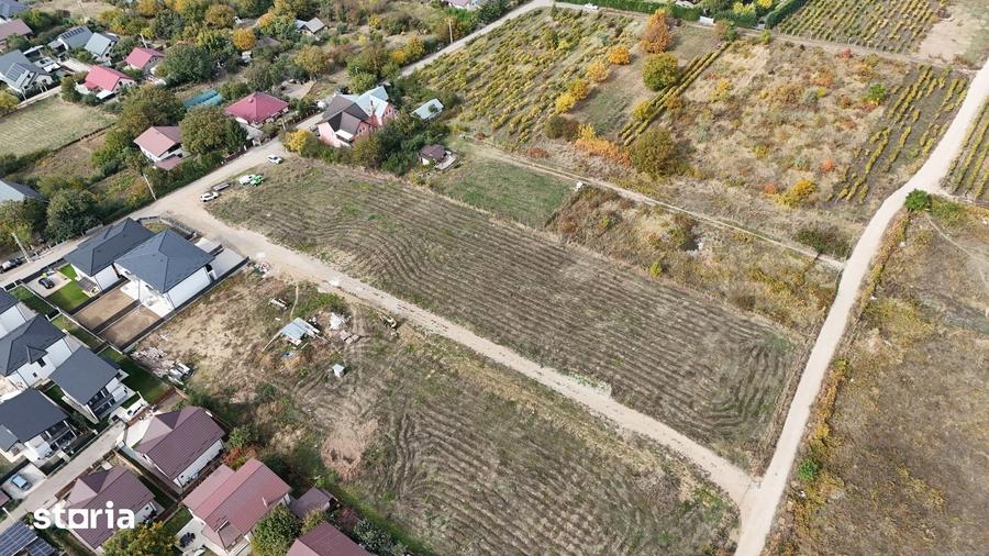 Teren de 569 mp, în Bârnova