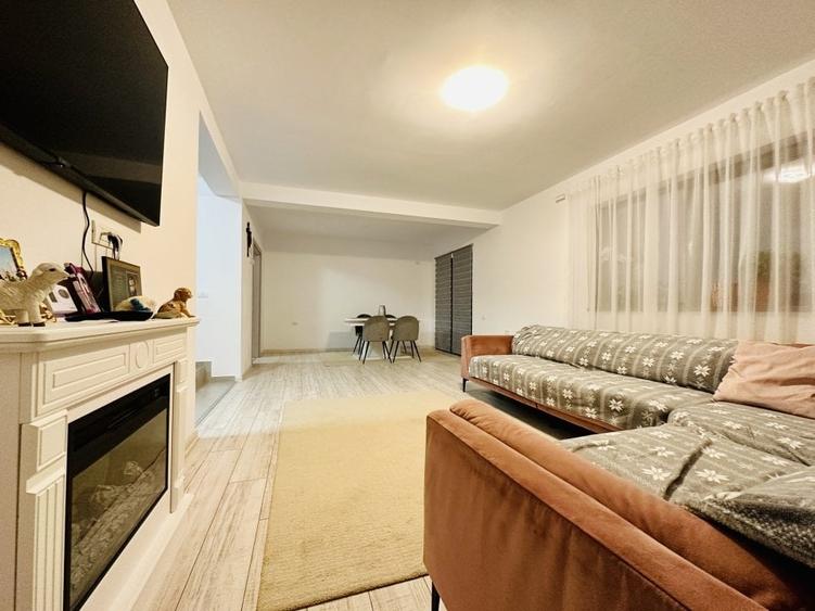 Casă individuală cu 4 camere cu Teren 331 Mp în Berceni