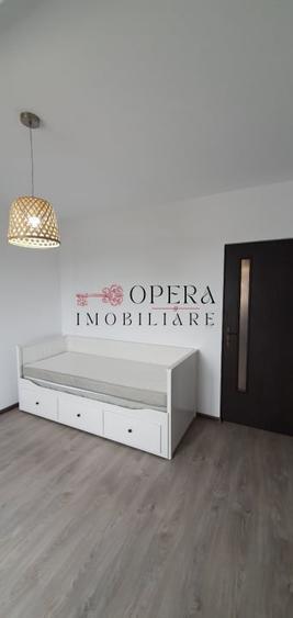 Apartament cu 3 camere decomandat, mobilat în Cug