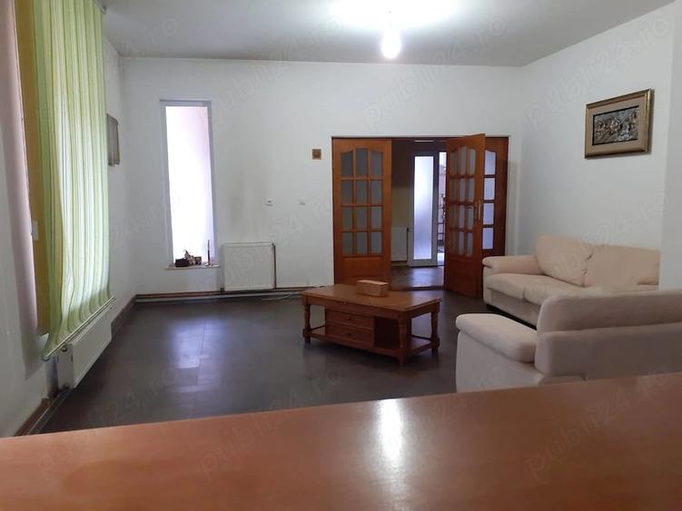 Casă cu Teren 766 Mp în Valea Mare