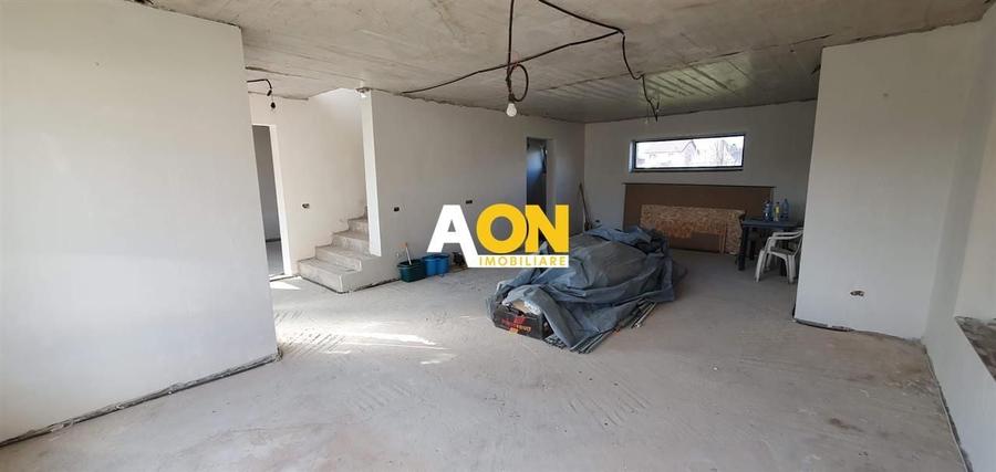 Casă individuală cu 4 camere cu Canalizare în Ampoi 3