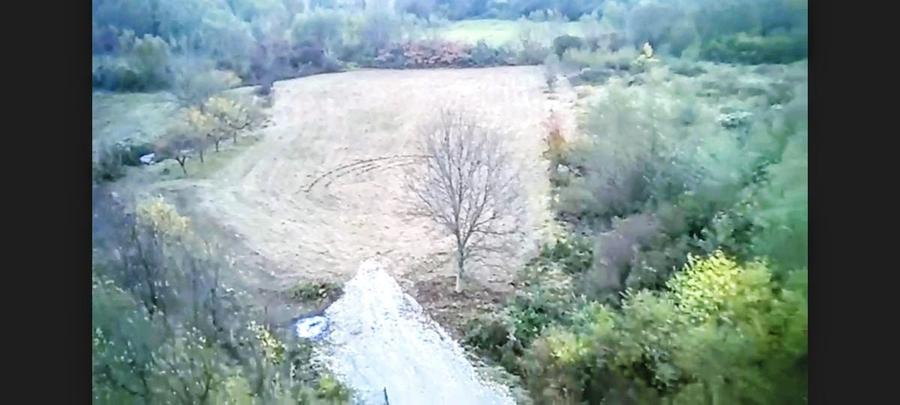 Parcele sau intreg Intabulat ,Intravilan cu Nr de Casa ,drum Privat 4600 mp - 5