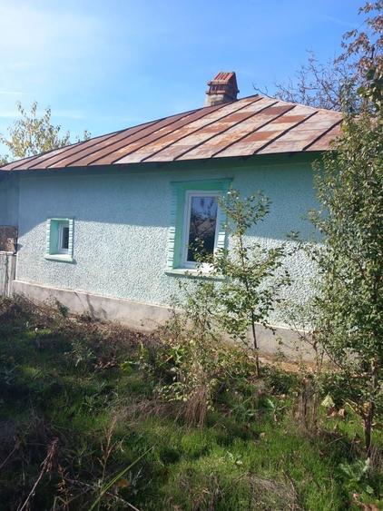 Casă cu 3 camere în Drăgănești-Vlașca