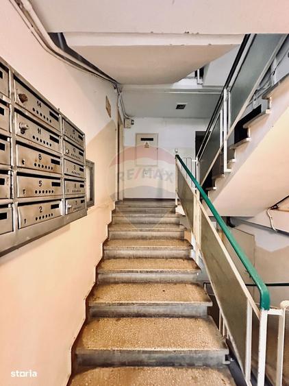 Apartament cu 3 camere semidecomandat, mobilat în Drumul Taberei