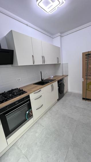 Apartament cu 2 camere semidecomandat, mobilat în Lujerului
