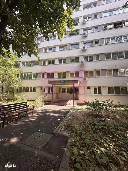 Apartament cu 3 camere semidecomandat în Militari
