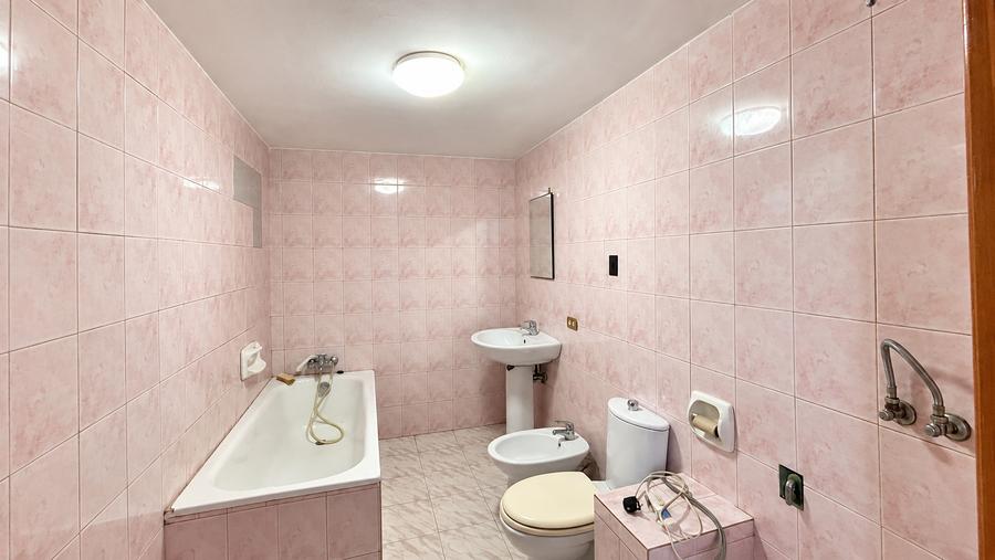 Apartament cu 2 camere decomandat în Rogerius