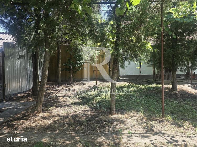 Casă cu 2 camere cu Teren 4029 Mp în Sânmartin