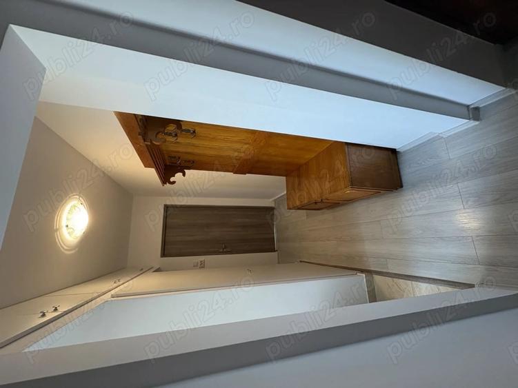 Apartament cu 2 camere nedecomandat în 14 Mai