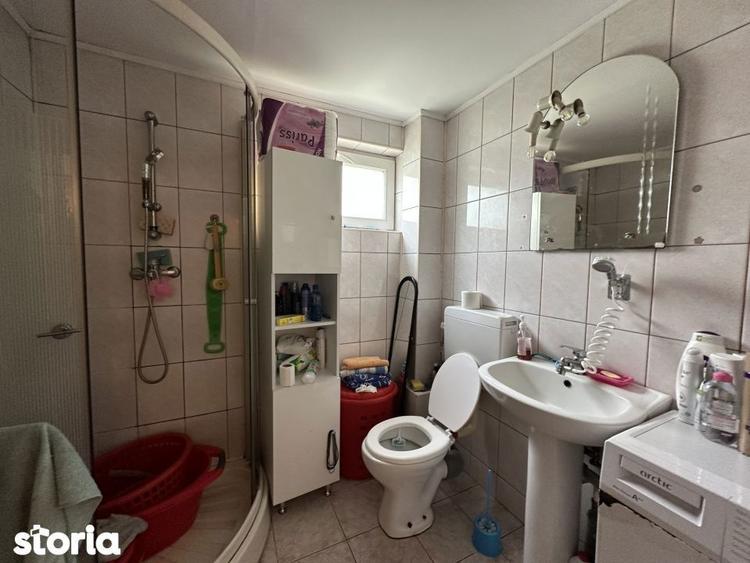 Casă cu 6 camere cu Teren 350 Mp în Ighiu