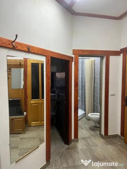 Spațiu comercial, de 67 mp, în Central