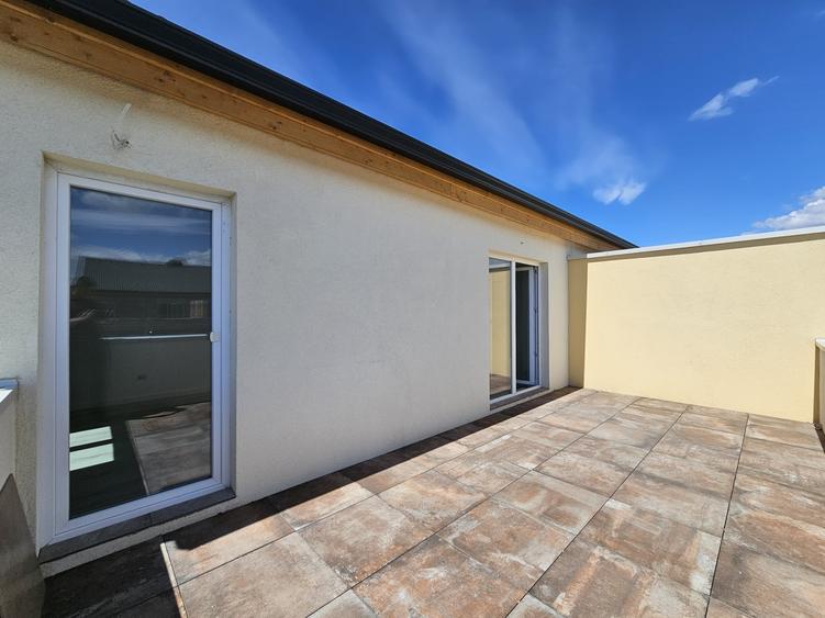 Penthouse cu 3 camere, terasa 22mp, Sânpetru - 8