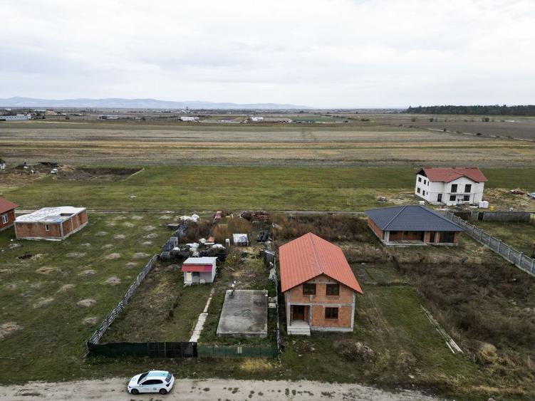 Teren de 500 mp, în Vladimirescu