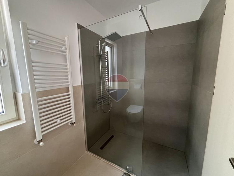 Apartament cu 2 camere decomandat, mobilat în Șelimbăr