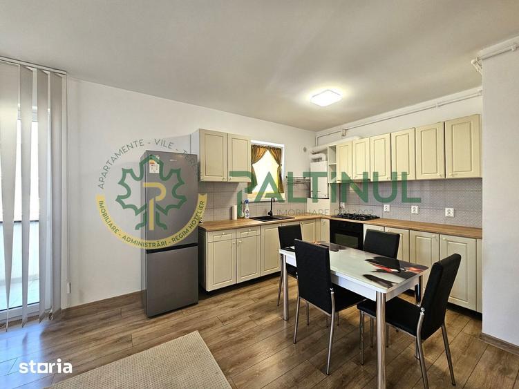 Apartament cu 3 camere în Lazaret