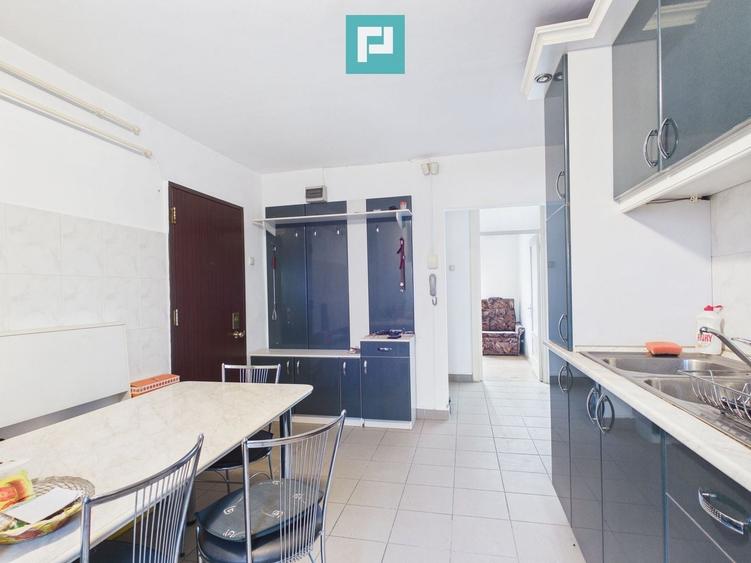 Apartament cu 3 camere în Grădiște