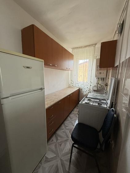 Vand apartament 2 camere traian vuia - 4