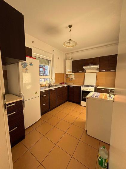 Apartament cu 3 camere decomandat în Avantgarden